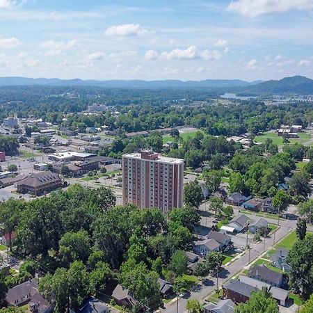 Cozy 1 Bedroom Apartment In Downtown Gadsden, Al Exterior foto